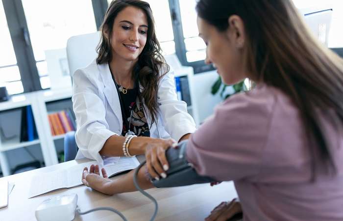 como prevenir a pressão alta