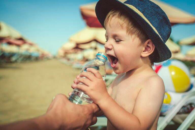 doenças comuns em crianças no verão