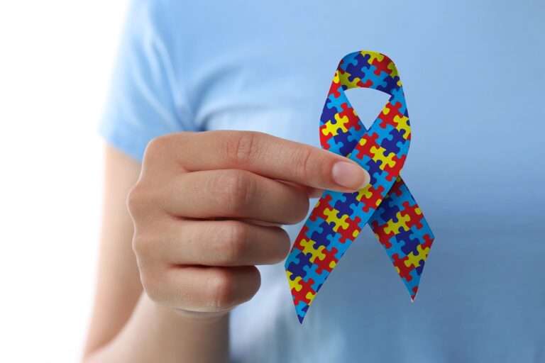 Abril Azul autismo em adultos (1)